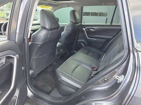 Used 2024 Toyota RAV4 XLE Premium image 24