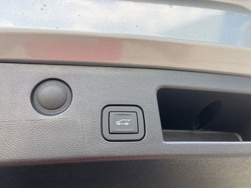 New 2026 Chevrolet Equinox LT w/ Convenience Package II image 7