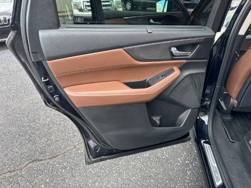 Used 2022 Acura MDX SH-AWD w/ Advance Package image 13