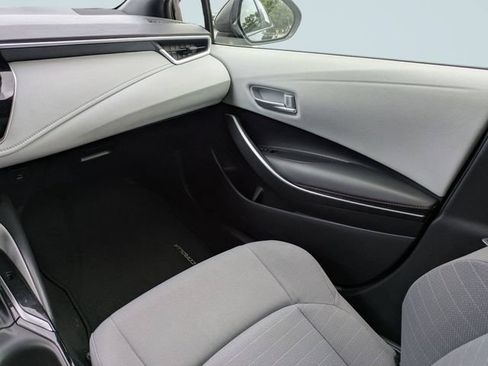 Used 2024 Toyota Corolla SE FWD image 17