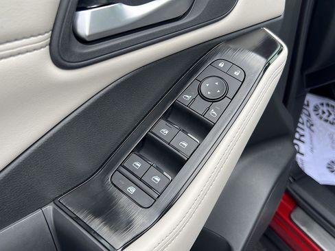 New 2026 Nissan Rogue SV image 25