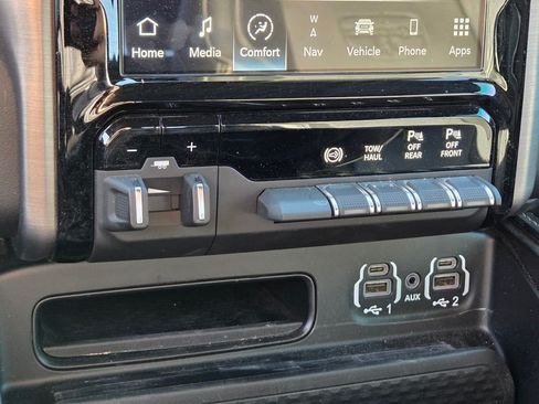 Used 2024 RAM 2500 Rebel w/ Towing Technology Group AWD/4WD image 31