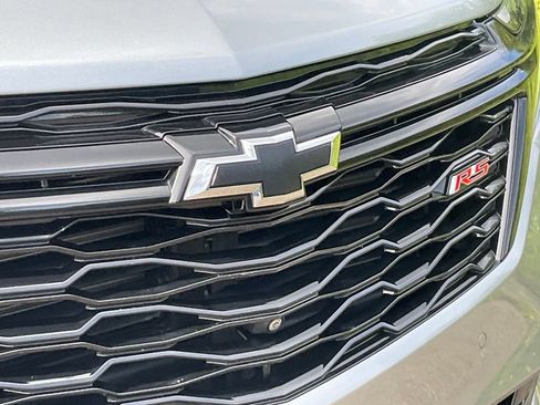 Used 2024 Chevrolet Equinox RS AWD/4WD image 23