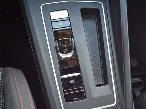 Used 2022 Volkswagen GTI SE FWD image 30