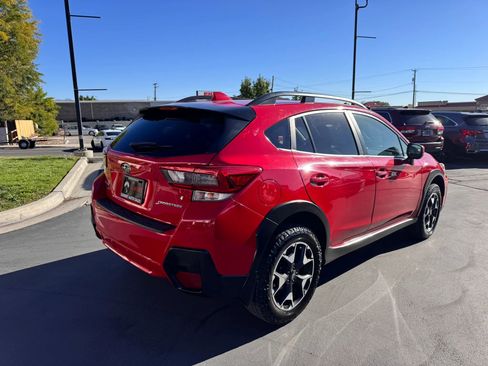 Used 2020 Subaru Crosstrek 2.0i Premium image 4