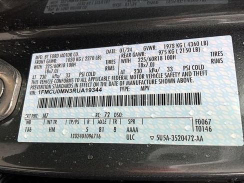 New 2024 Ford Escape ST-Line w/ Tech Pack #1 FWD image 13