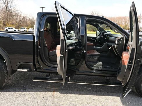 New 2026 GMC Sierra 2500 Denali Ultimate image 17