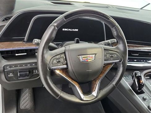 Used 2021 Cadillac Escalade Premium Luxury Platinum w/ Heavy-Duty Trailer Package image 13