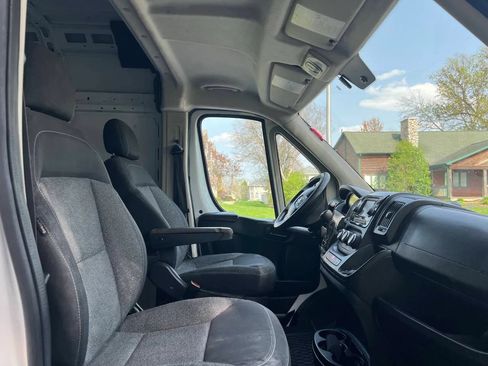 Used 2017 RAM ProMaster 1500 image 14
