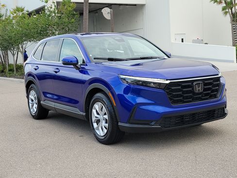 Used 2025 Honda CR-V LX image 31