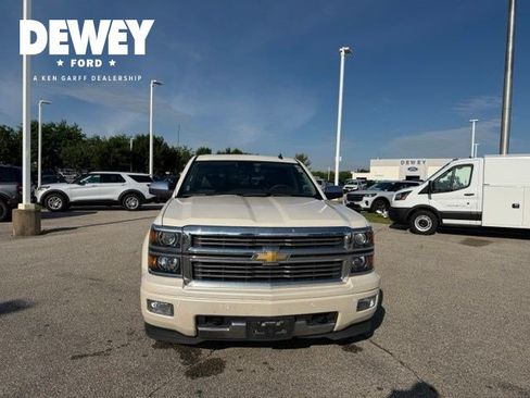 Used 2014 Chevrolet Silverado 1500 High Country w/ High Country Premium Package AWD/4WD image 3