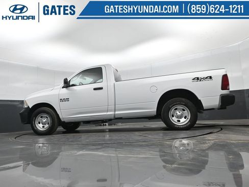 Used 2017 RAM 1500 Tradesman w/ Power & Remote Entry Group AWD/4WD image 31