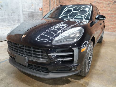 Used 2019 Porsche Macan S image 25
