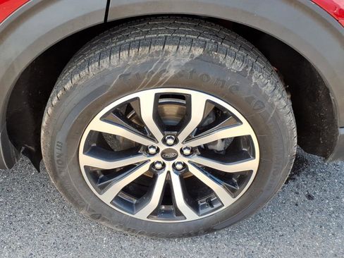 Used 2025 Ford Explorer ST-Line image 6