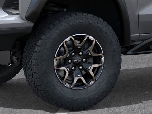New 2026 Chevrolet Colorado ZR2 w/ Technology Package image 10