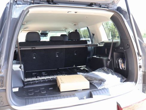 New 2026 Hyundai Santa Fe SE image 17