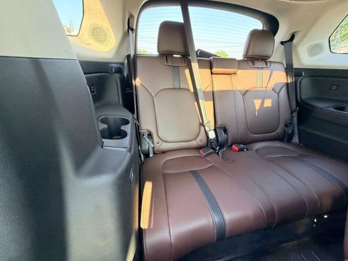 Used 2024 Honda Pilot Elite image 28