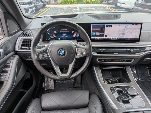 Used 2024 BMW X5 xDrive40i AWD/4WD image 28