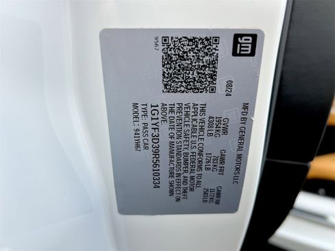 Used 2024 Chevrolet Corvette Z06 w/ Battery Protection Package image 27