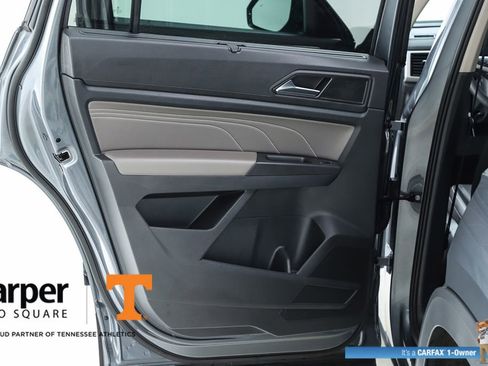 Used 2023 Volkswagen Atlas SE w/ Panoramic Sunroof Package FWD image 56
