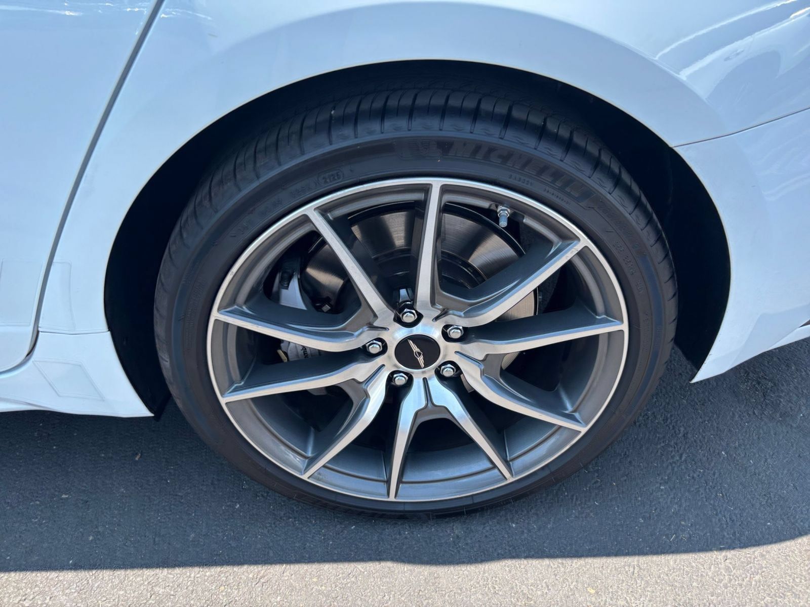 Used 2026 Genesis G70 2.5T RWD image 31