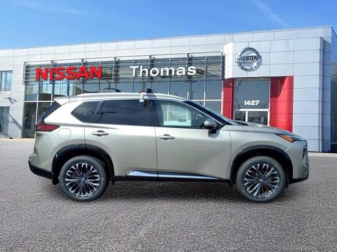 New 2026 Nissan Rogue Platinum AWD/4WD image 2