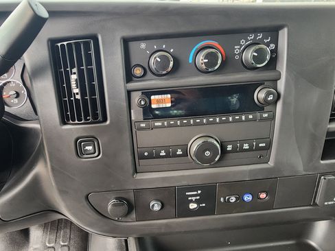 New 2025 Chevrolet Express 2500 w/ Driver Convenience Package image 31