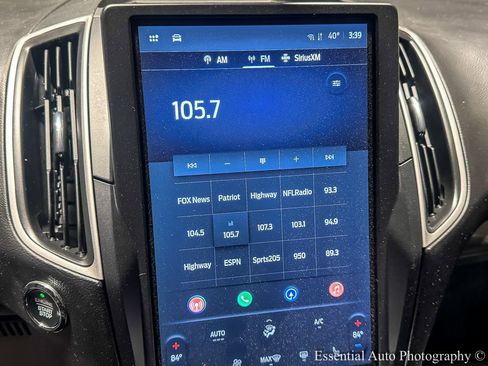 Used 2024 Ford Edge SEL image 22