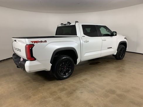 Used 2025 Toyota Tundra Limited w/ TRD Off-Road Package AWD/4WD image 8