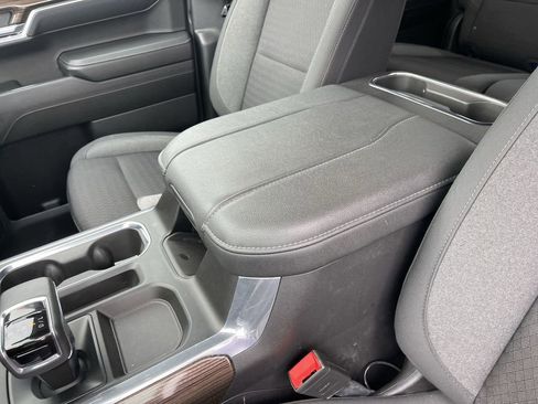 Used 2023 Chevrolet Silverado 1500 RST AWD/4WD image 20