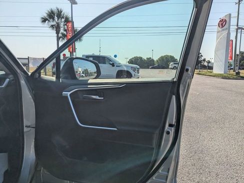 Used 2022 Toyota RAV4 Limited w/ Limited Grade Weather Package FWD image 32