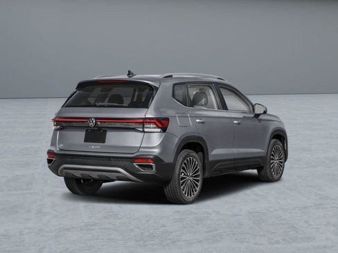 New 2026 Volkswagen Taos SE image 2