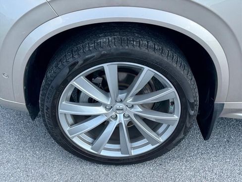Used 2023 Volvo XC90 B6 Plus w/ Protection Package AWD/4WD image 15