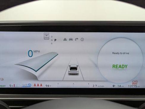 Used 2024 Hyundai Ioniq 6 SE RWD image 24