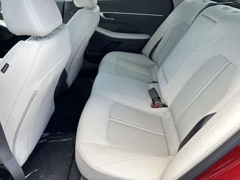 New 2025 Hyundai Sonata SEL FWD image 16