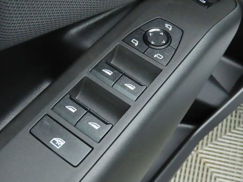 Used 2025 BMW X3 xDrive30i w/ Premium Package image 25