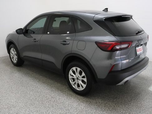 Used 2025 Ford Escape Active AWD/4WD image 9