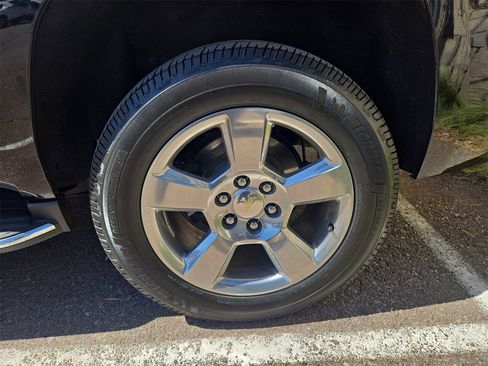 Used 2018 Chevrolet Tahoe Premier w/ Max Trailering Package image 19