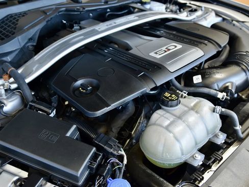 Used 2020 Ford Mustang GT Premium w/ Equipment Group 401A image 28