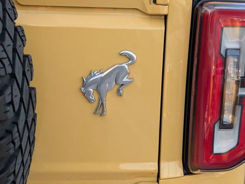 Certified 2024 Ford Bronco Heritage Edition image 10