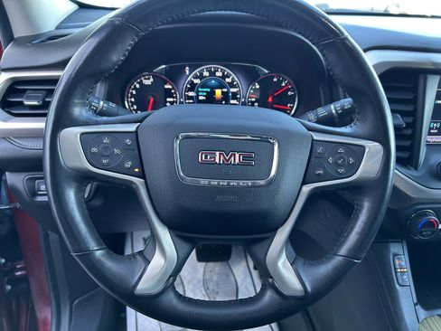 Used 2018 GMC Acadia Denali w/ Technology Package image 19