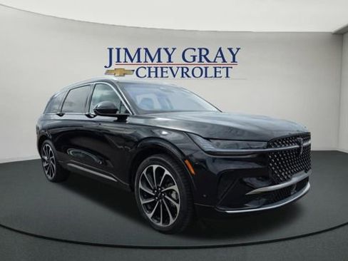 Used 2024 Lincoln Nautilus Black Label AWD/4WD image 7