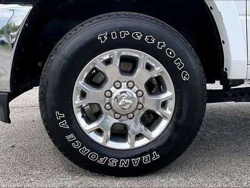 Used 2022 RAM 2500 Laramie AWD/4WD image 35