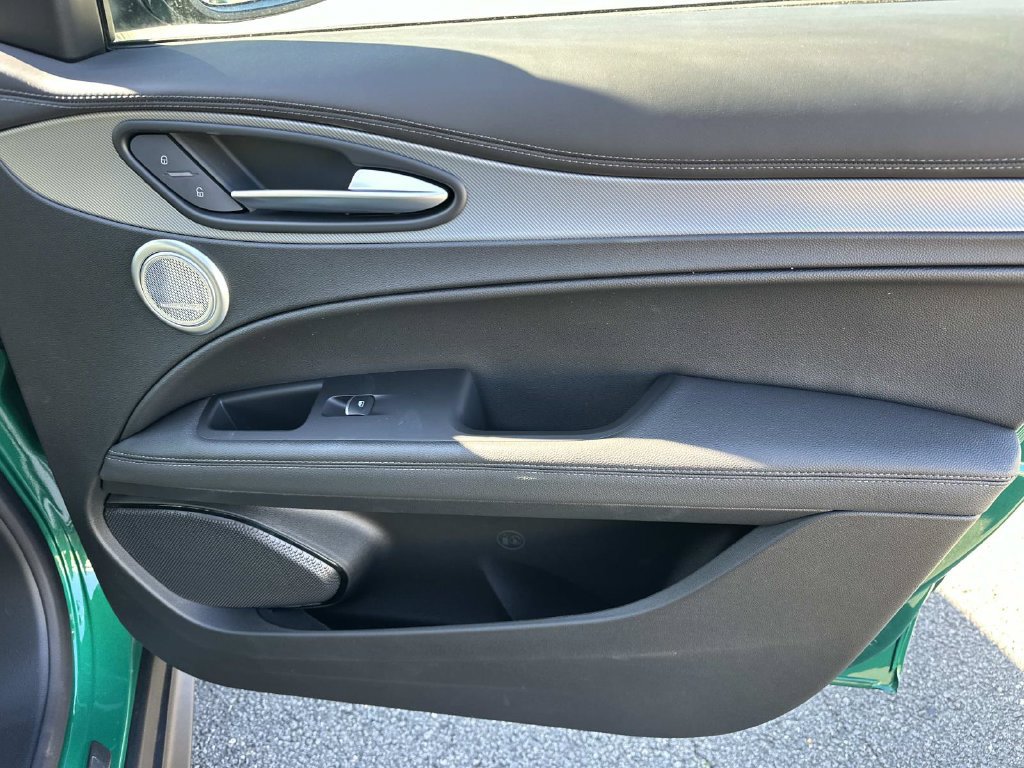 New 2026 Alfa Romeo Stelvio Sprint AWD/4WD image 20