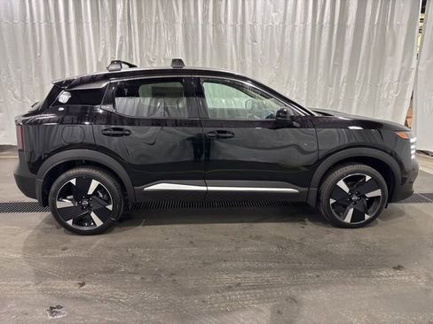 New 2026 Nissan Kicks SR w/ Cold Weather Package AWD/4WD image 2