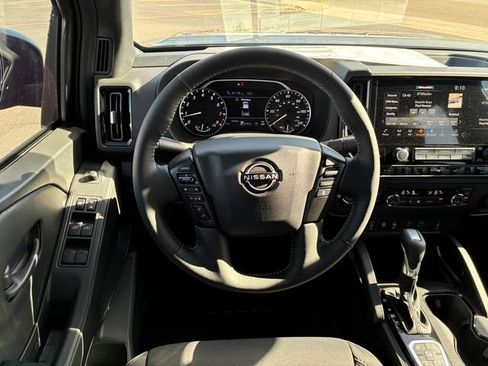 New 2026 Nissan Frontier SV w/ SV Convenience Package AWD/4WD image 15