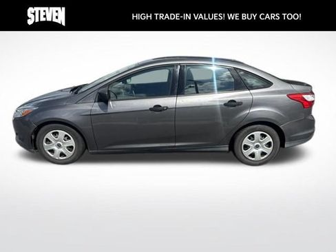 Used 2013 Ford Focus S FWD image 3