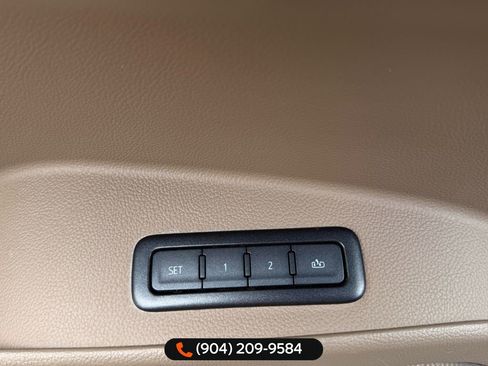 Used 2020 GMC Yukon SLT w/ Open Road Package image 13