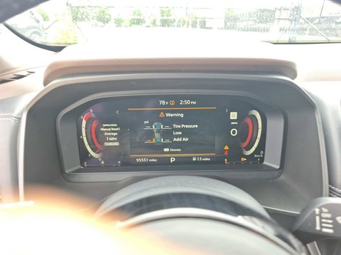 Used 2021 Nissan Rogue Platinum FWD image 13