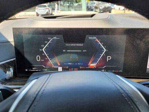 Used 2025 BMW X7 xDrive40i AWD/4WD image 31